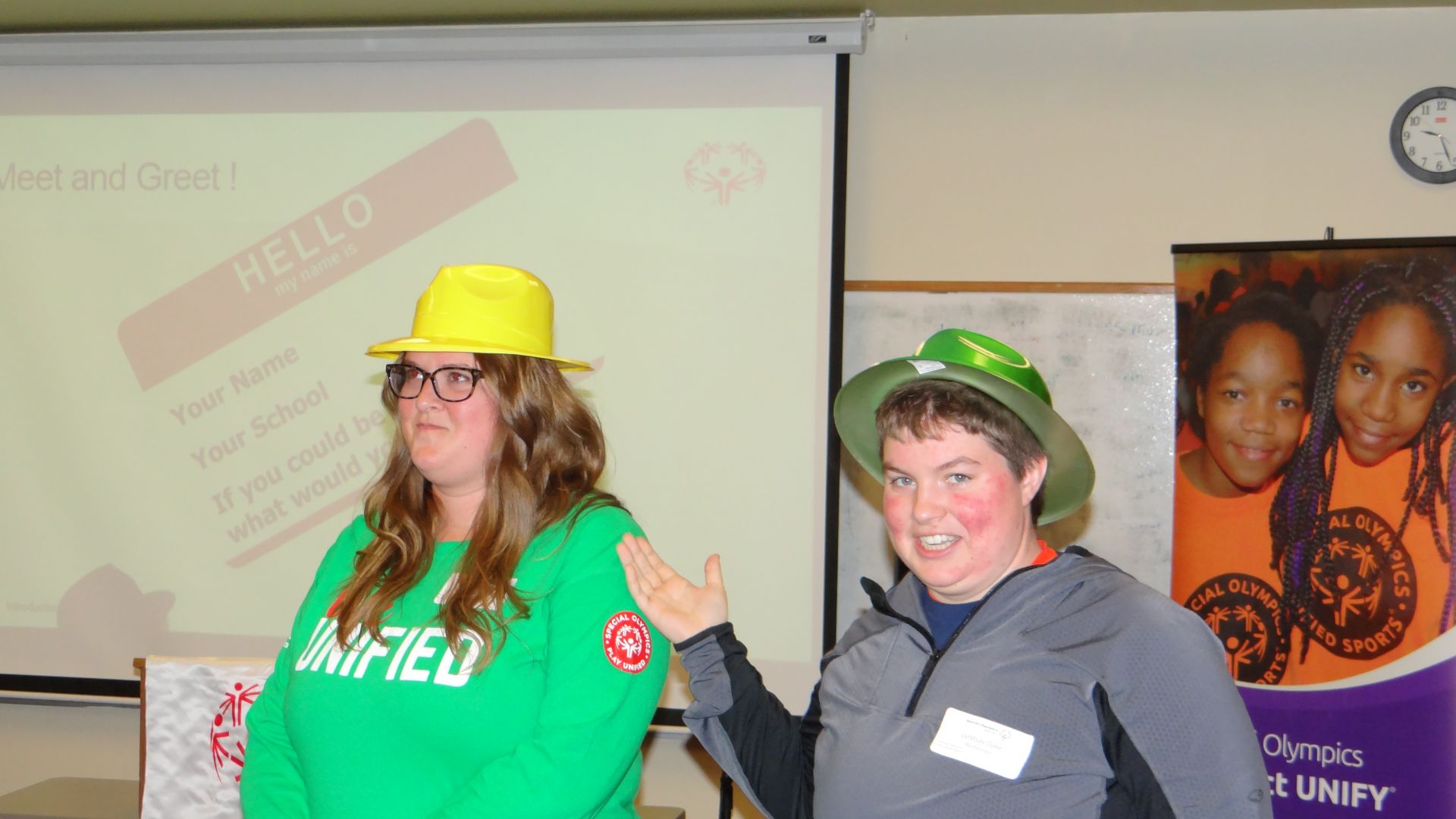 Gardipee (L) presenting at a Global Messenger workshop