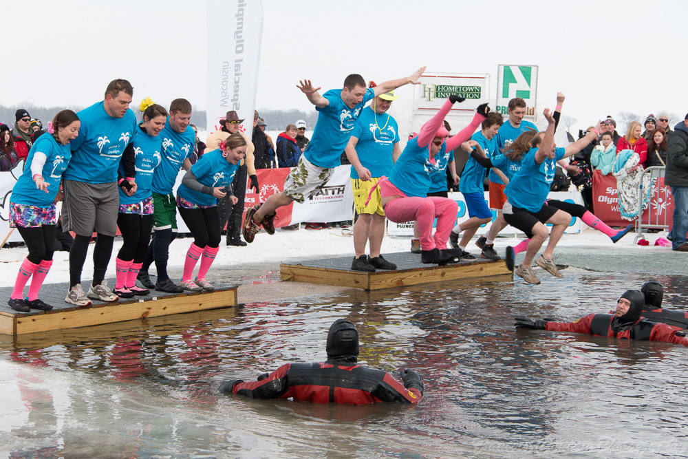2018 Oshkosh Polar Plunge Special Olympics Wisconsin