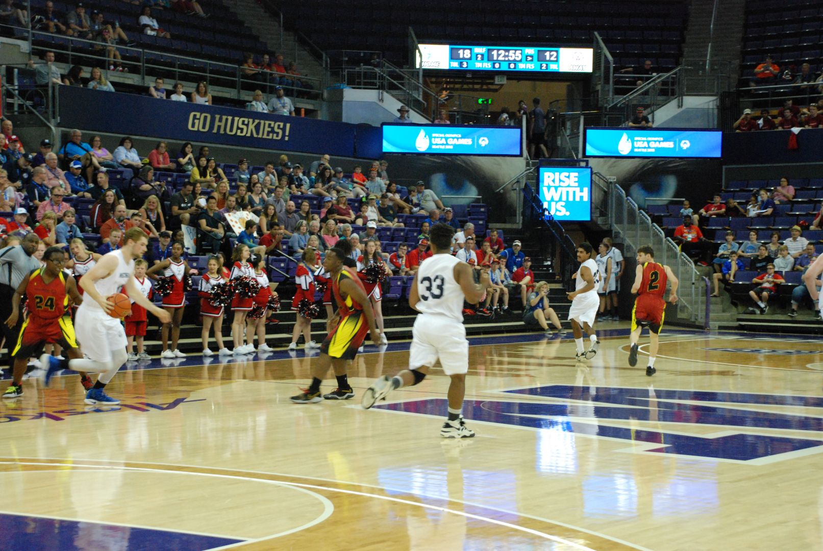 Micah Gumness dribbles the ball down court in the championship game against Maryland